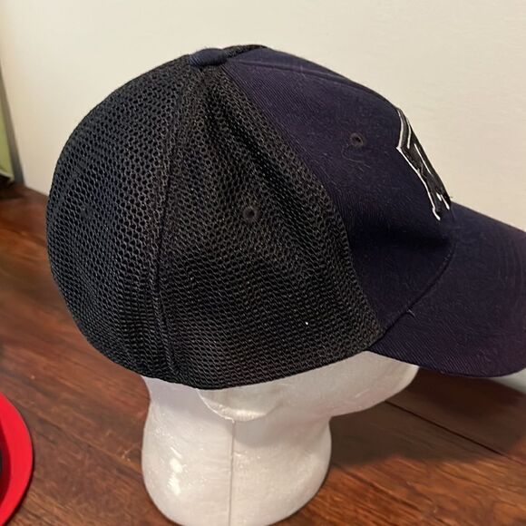 Rare Texas A & M Aggies game zephyr mesh back stretch baseball fitted cap hat - Picture 4 of 5